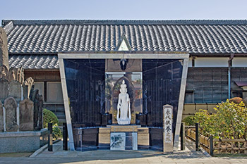 仲台寺 永代供養之塔