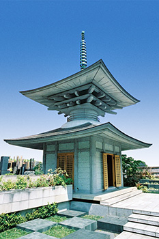 東長寺 多宝塔