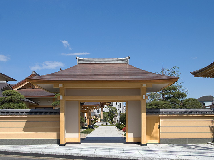 感應寺 山門（西門）